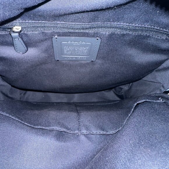 Coach Court Backpack - Picture 7 of 8